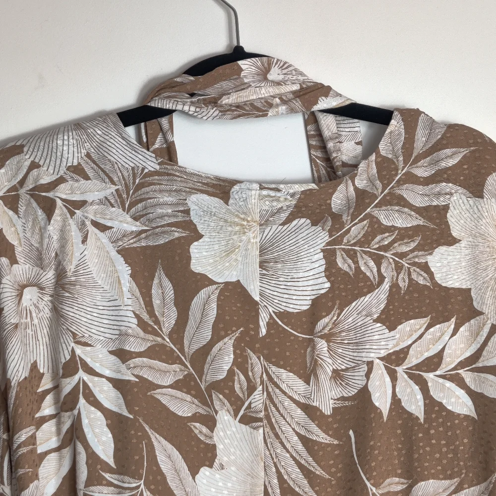 NEW LANE BRYANT Classic Crop Long-Sleeve Full-Wrap Top Blouse Size 24 - Picture 7 of 12